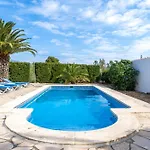 Flor Villa Les Tres Cales